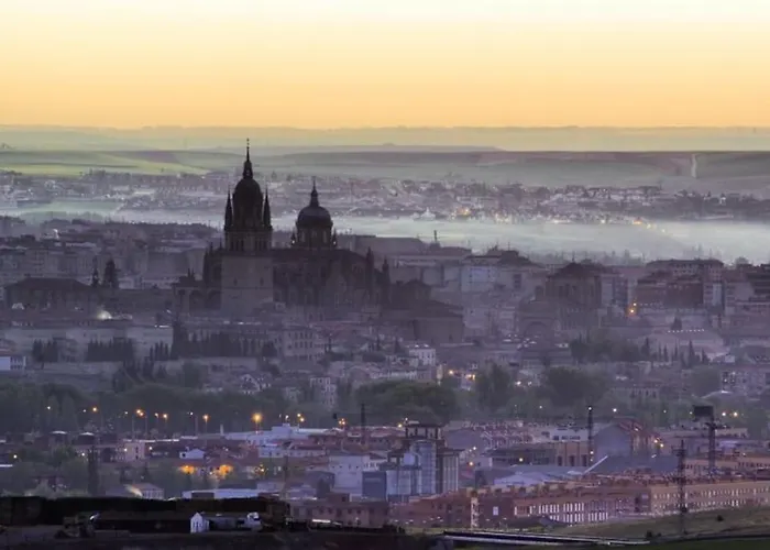 Domus Salamanca. Melchor Cano. Centro. 4 * Salamanca